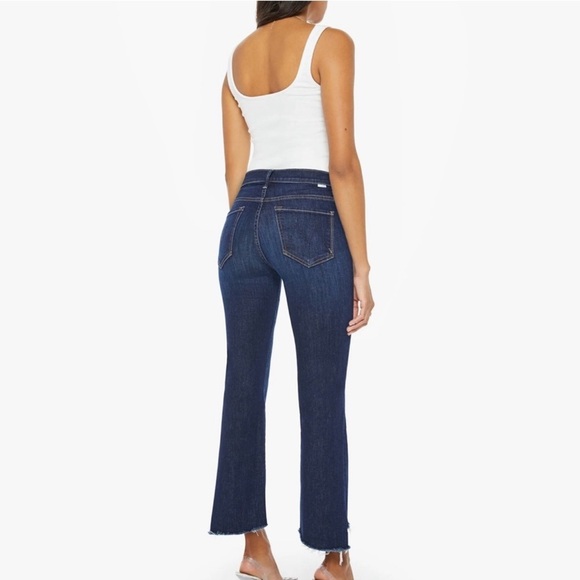 MOTHER The Insider Crop Step Fray Jeans Home Movies Size 26 - Picture 2 of 9